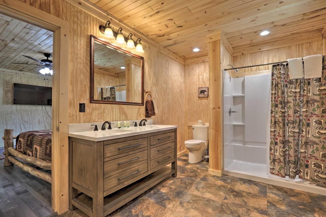 Gatlinburg Cabin With Loft And Game Room 1 Mi To Town エクステリア 写真