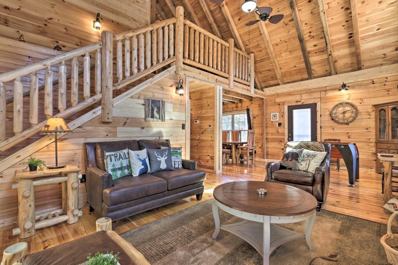Gatlinburg Cabin With Loft And Game Room 1 Mi To Town エクステリア 写真